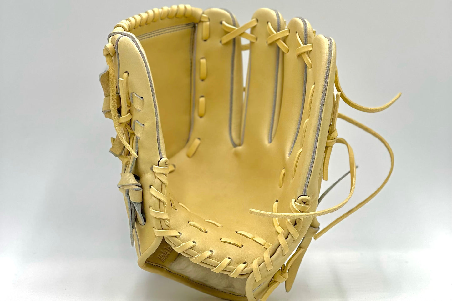 Katana RHP (Black stitching)