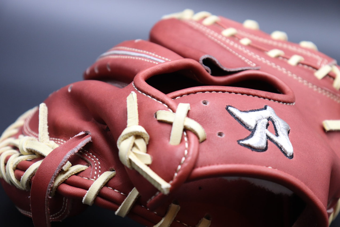 Katana Catcher's mitt