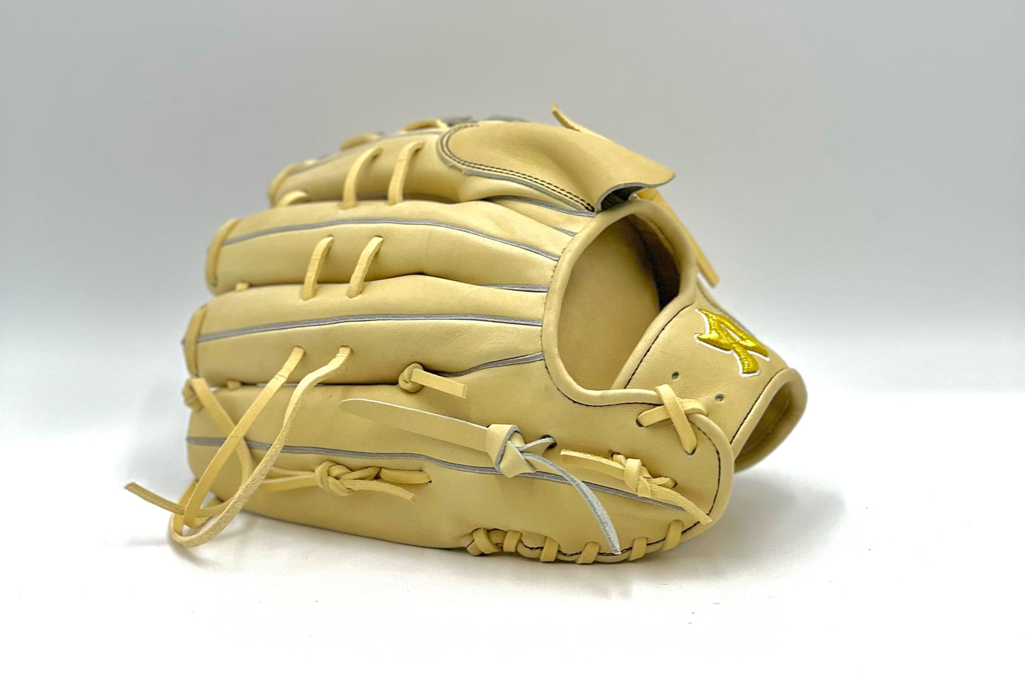 Katana RHP (Black stitching)