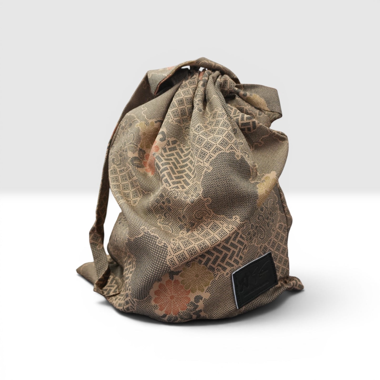 Kimono Reborn Glove Bag